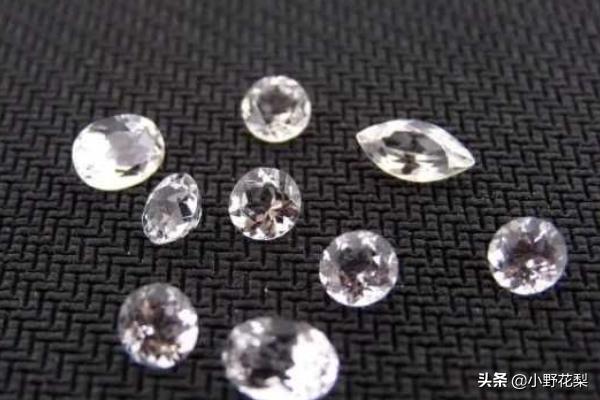 锆石和钻石的区别（氧化锆石和钻石的区别）